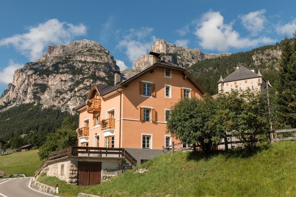 Villa Alba La Villa  Exteriör bild